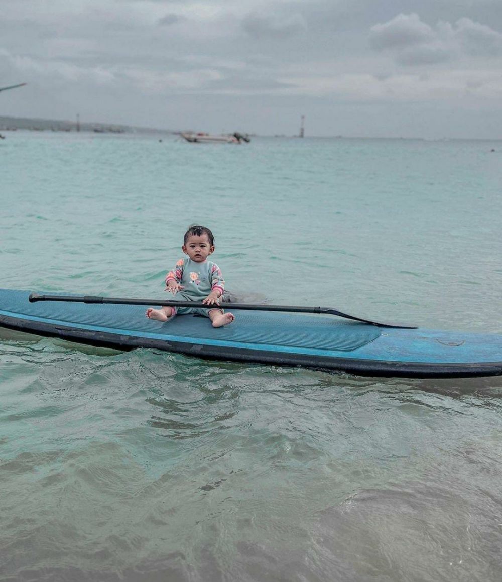 Moana ikut main jetski Istimewa
