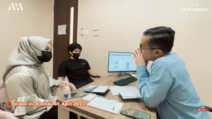 aurel hermansyah cek kandungan © YouTube