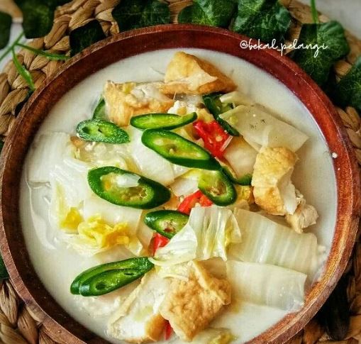 11 Resep olahan sawi putih kuah santan, lezat, bikin nagih, dan mudah ditiru