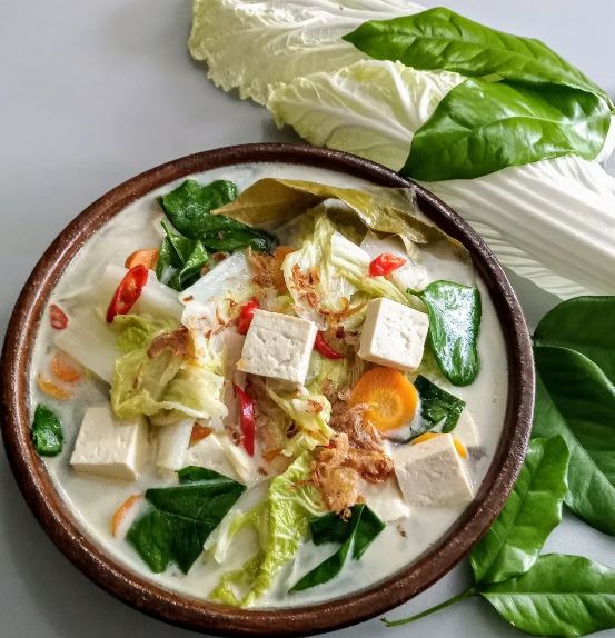 11 Resep olahan sawi putih kuah santan, lezat, bikin nagih, dan mudah ditiru