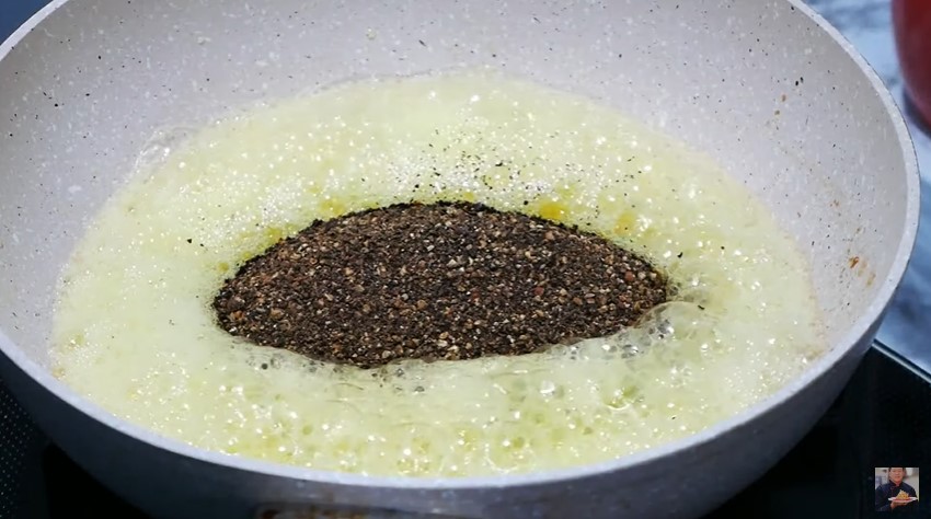 7 Cara bikin saus lada hitam ala resto chinese food, hasilnya kental, wangi, dan gurih
