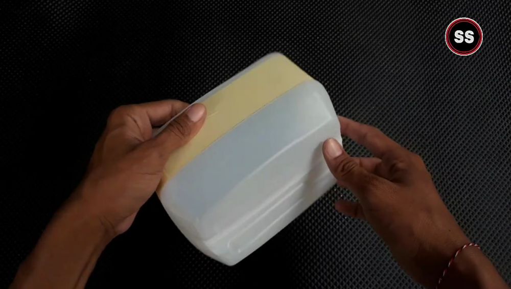 Cara unik bikin rak bumbu dapur dari jerigen bekas, ekonomis dan mudah ditiru