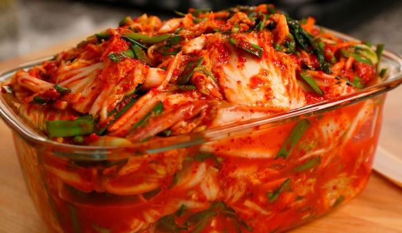 13 Resep kimchi sawi putih sederhana, enak, dan antigagal