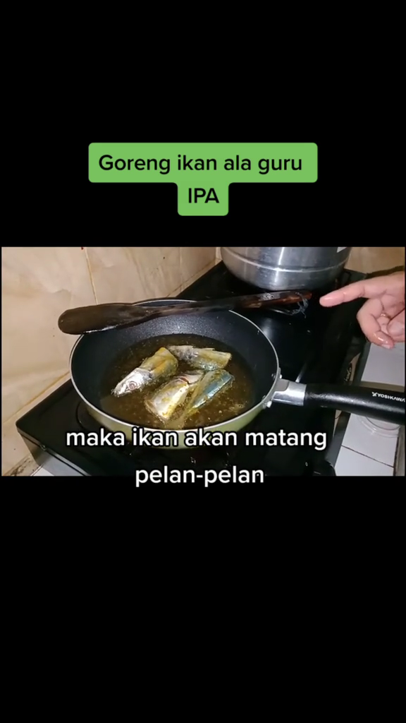 Bukan ditambah jahe atau terigu, ini trik goreng ikan agar garing dan minyak tidak meletup