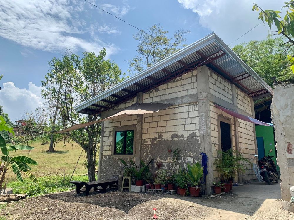 rumah mungil dinding batako © Facebook rumah mungil dinding batako © Facebook