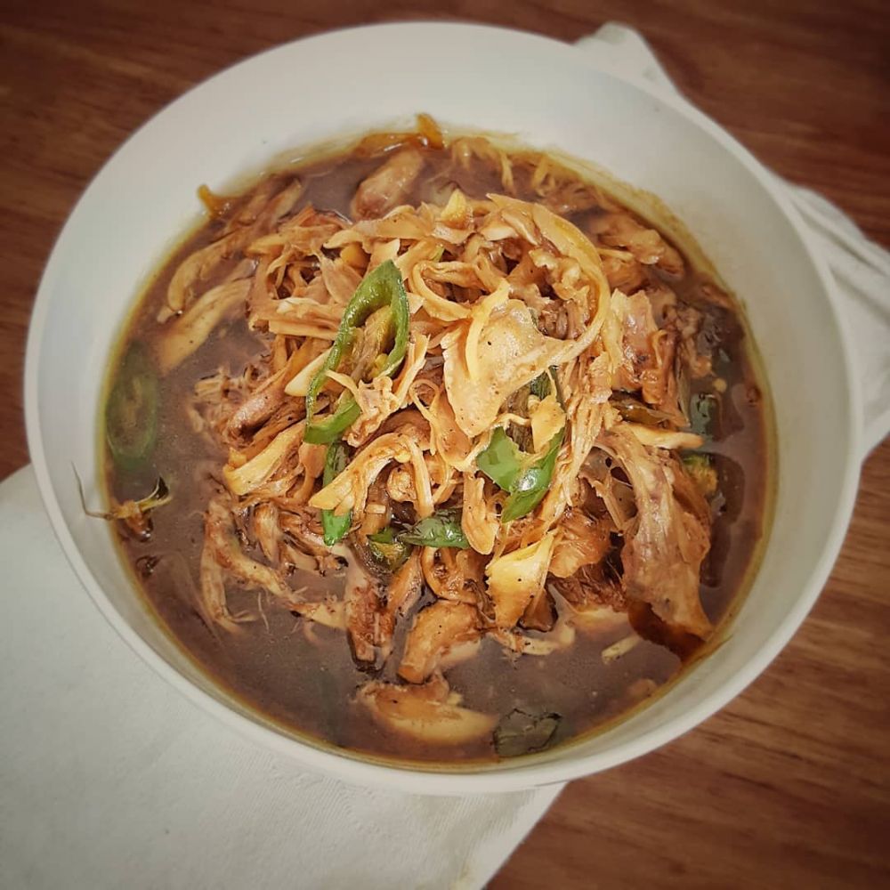 11 Resep olahan ayam suwir kecap, simpel, nikmat, dan mudah ditiru