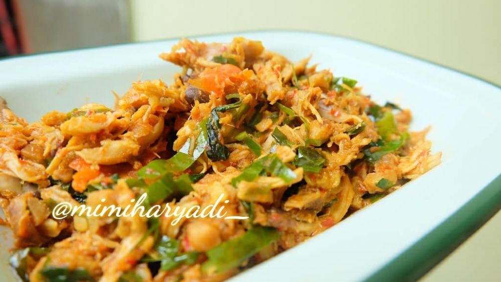 11 Resep olahan ayam suwir kecap, simpel, nikmat, dan mudah ditiru