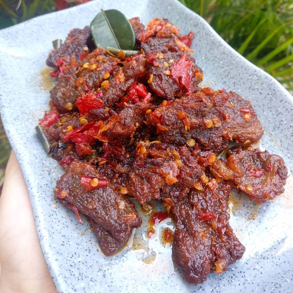 11 Resep dendeng daging sapi pedas paling enak, bumbunya meresap, dan bikin lidah bergoyang