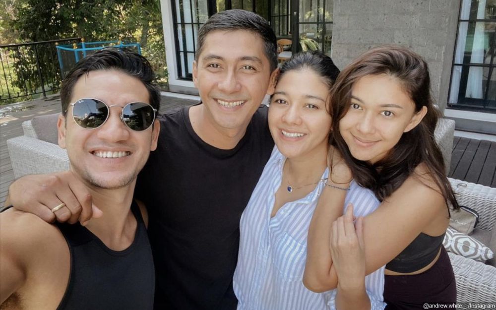 aktris cantik dan saudara beda agama © instagram