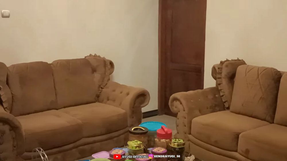 penjual cilok bangun rumah rp 1 miliar © berbagai sumber penjual cilok bangun rumah rp 1 miliar © berbagai sumber