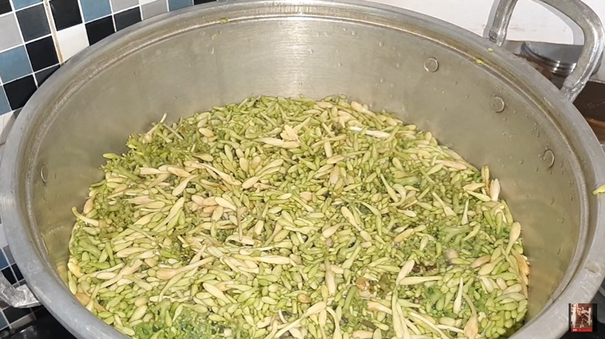 Cara menyimpan bunga pepaya supaya tidak menguning dan tetap segar, awet berminggu-minggu