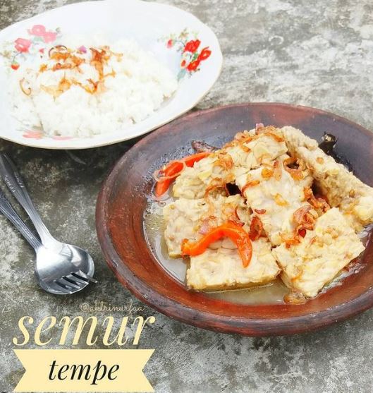 11 Resep semur tempe istimewa, lezat, mudah dibikin, dan bumbunya juara