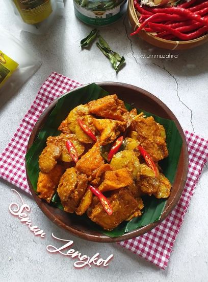 11 Resep semur tempe istimewa, lezat, mudah dibikin, dan bumbunya juara