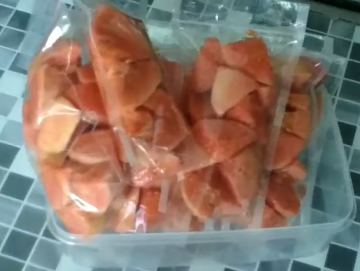 Trik mudah menyimpan jambu biji agar tetap enak, tidak busuk, dan tahan lama