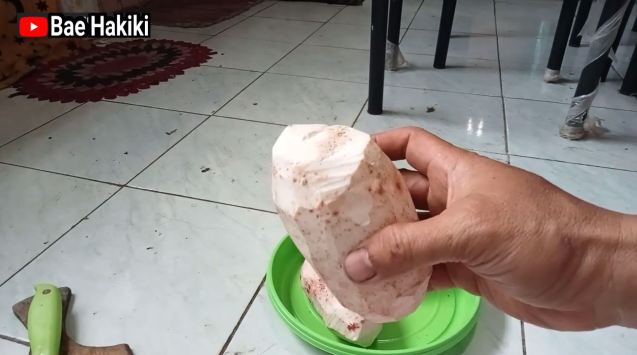 Tanpa perlu direndam larutan garam, ini trik mengolah talas agar semakin legit dan empuk