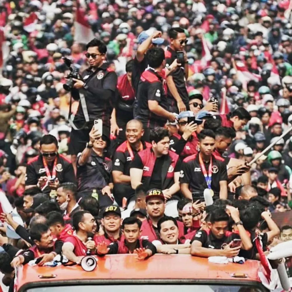 arak-arakan timnas © berbagai sumber arak-arakan timnas © berbagai sumber