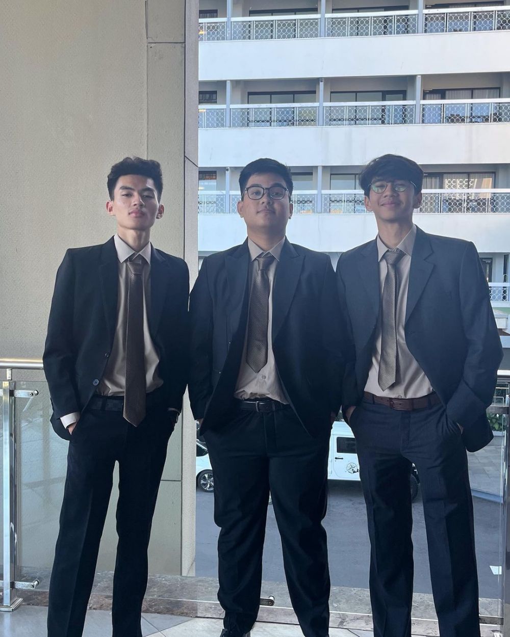 momen wisuda ayman modjo anak duta so7 © berbagai sumber