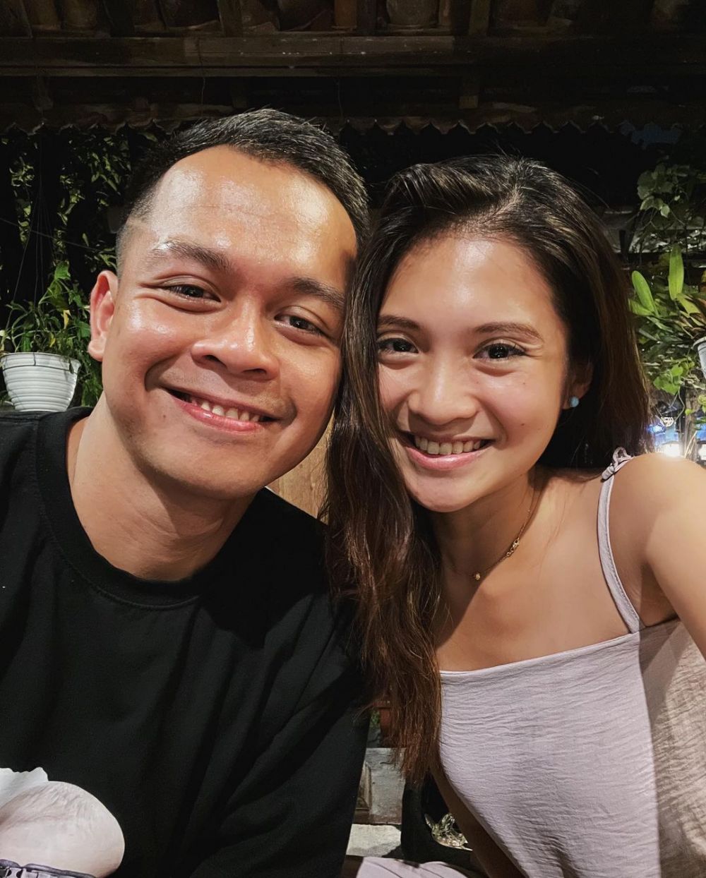 Vinessa Inez dan Rio Alief drummer NOAH pacaran © berbagai sumber