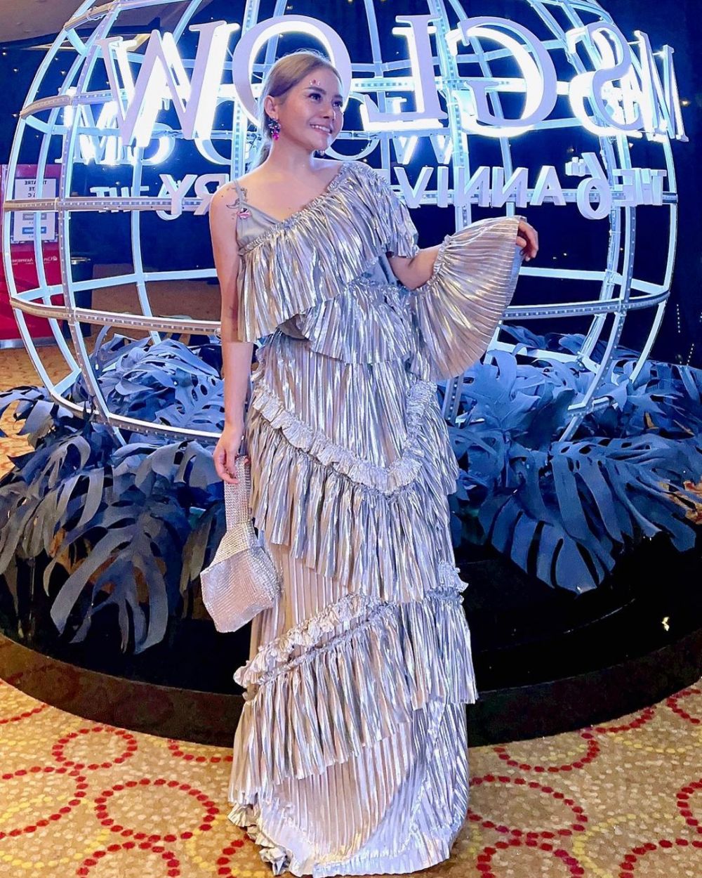 seleb yang bongkar perselingkuhan suami di media sosial © berbagai sumber