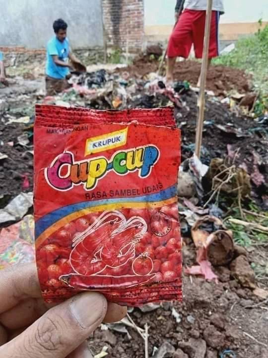 tulisan lucu kemasan makanan © berbagai sumber