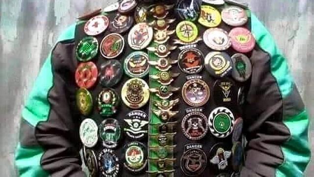 Potret kocak atribut nyeleneh © Instagram