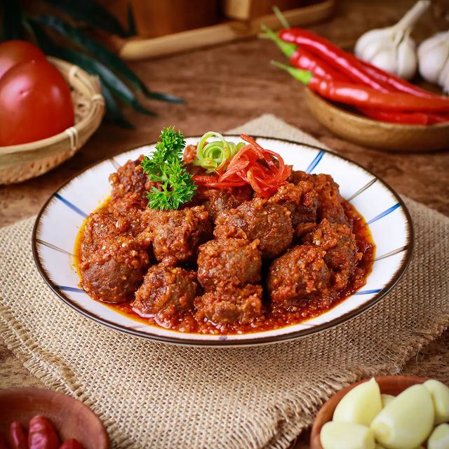 11 Resep daging sapi balado sederhana, enak, praktis, dan mudah ditiru