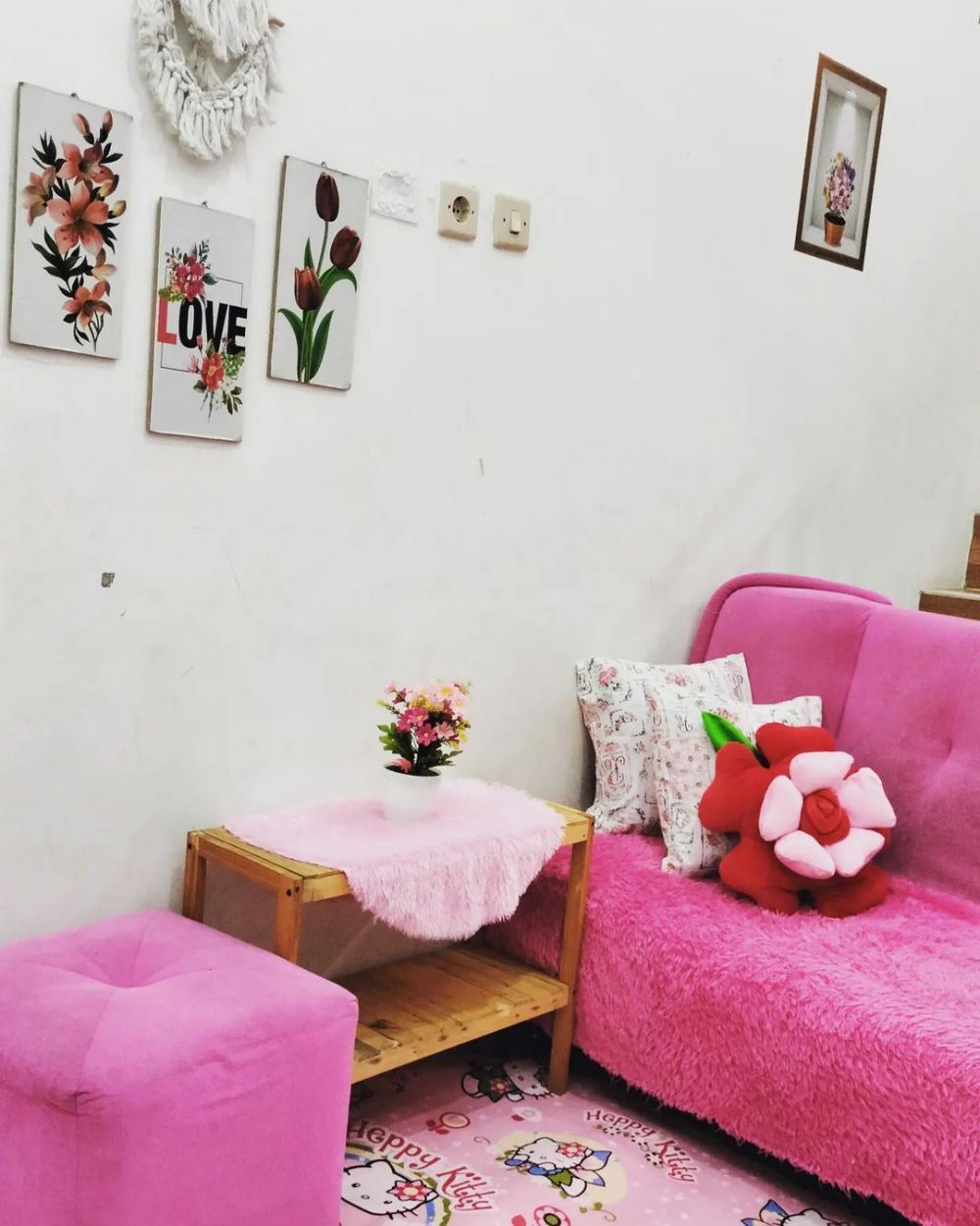 rumah segaris minimalis © Instagram