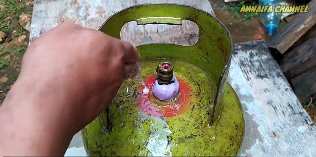 Tak perlu panik, ini trik mengatasi tabung gas elpiji bocor dan mengeluarkan bau