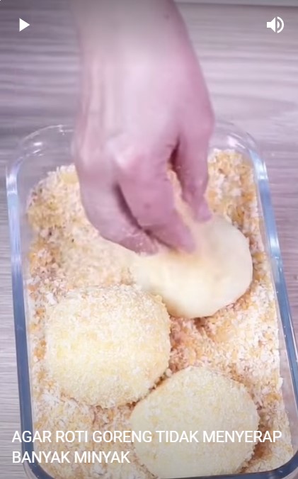 Trik agar roti goreng tak menyerap banyak minyak, pastikan tekstur adonan pas