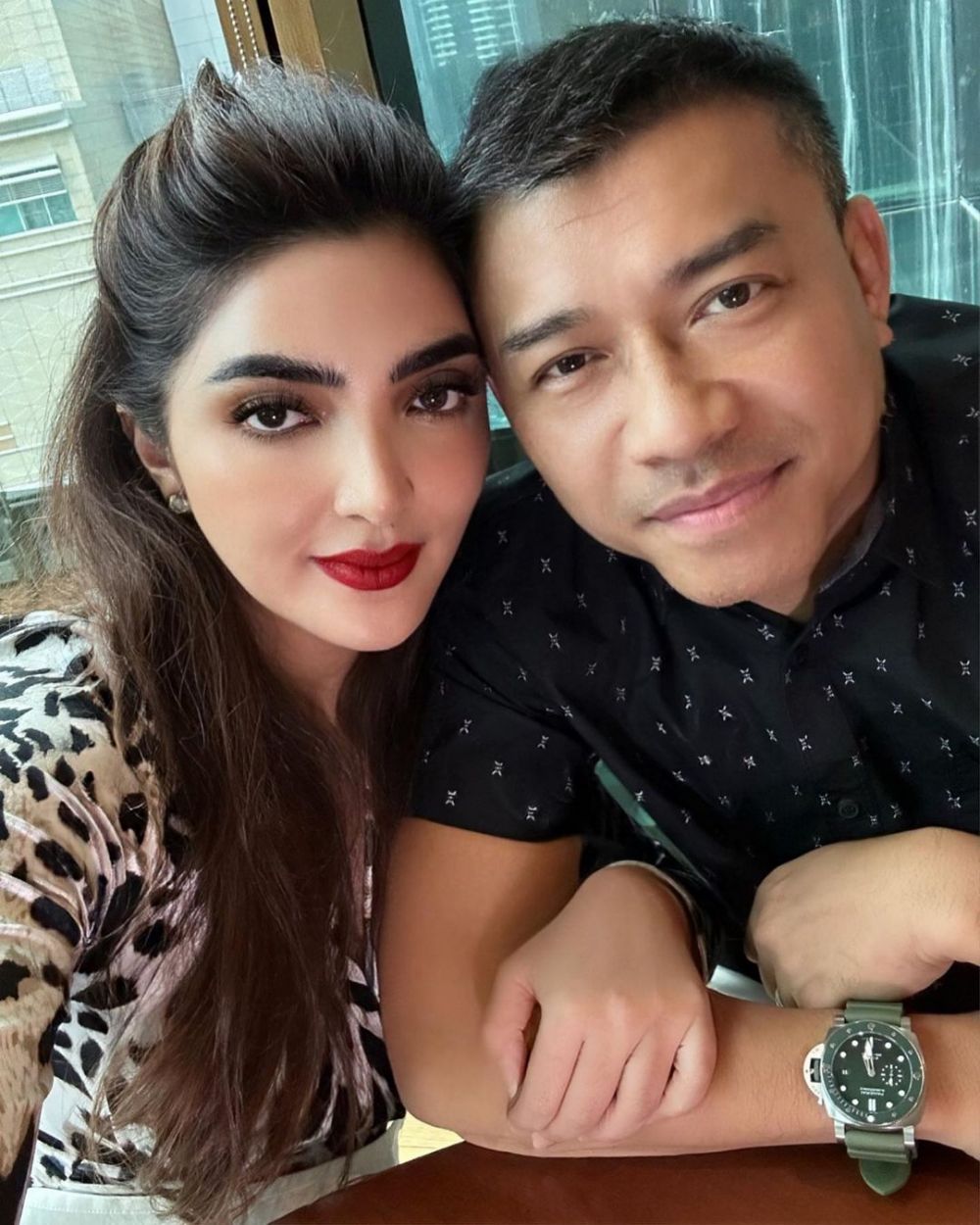 kisah seleb dicomblangin sampai menikah © 2023 brilio.net