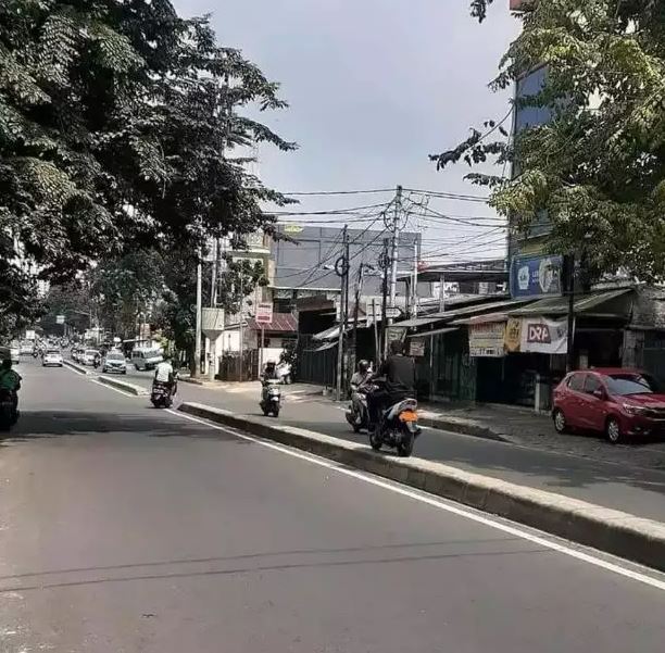 Potret kocak di pinggir jalan Berbagai sumber