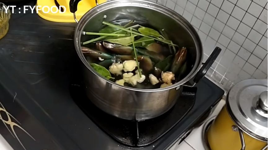 Trik mencuci dan mengolah kerang hijau agar rasanya semakin enak dan antiamis