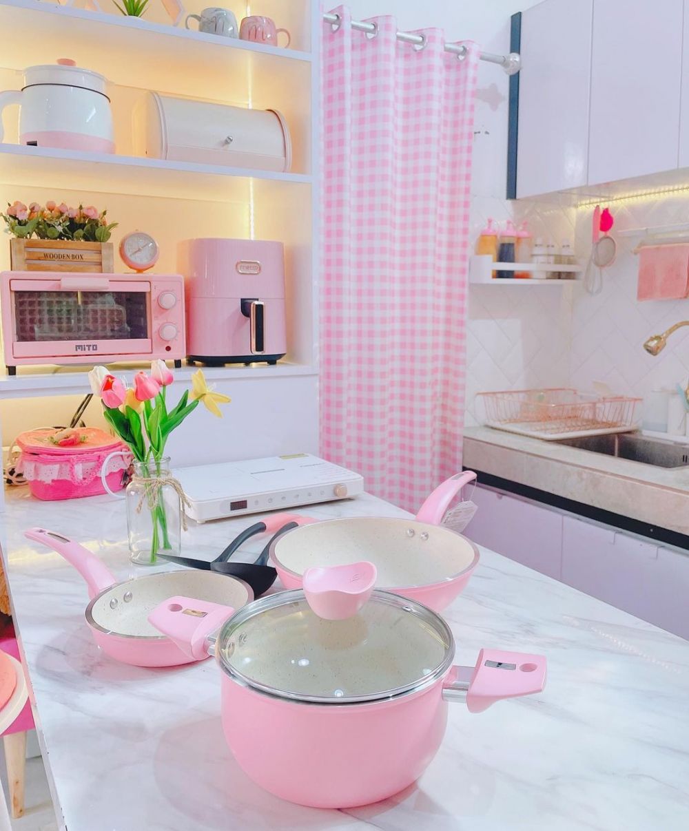 rumah barbie serba pink © Instagram