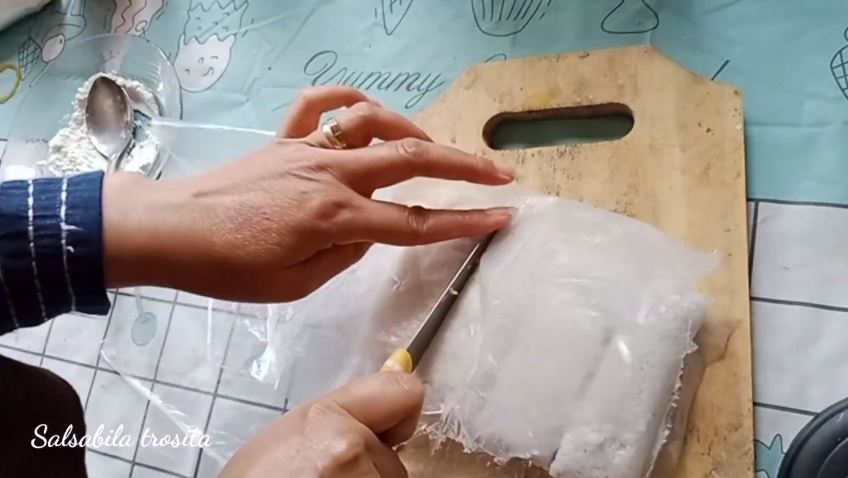 Trik bikin ketan goreng agar hasilnya cantik, tak lengket, dan tidak menyerap banyak minyak