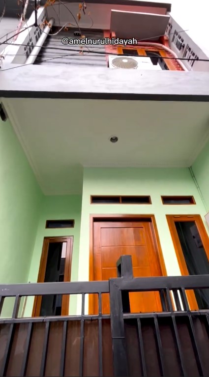 Bangun rumah dengan luas tanah 25 m © Instagram