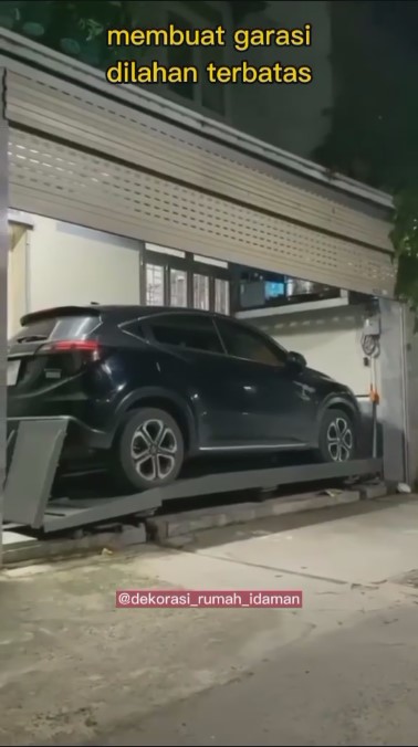Tak perlu parkir di jalan, begini ide cerdas bikin garasi mobil di lahan rumah terbatas
