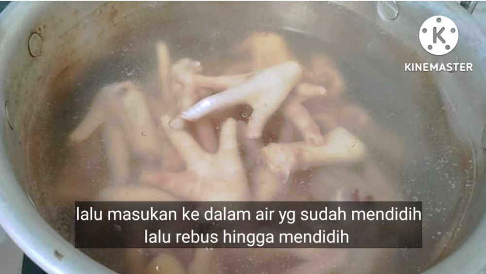 Tanpa cuka atau jeruk nipis, begini trik ampuh basmi bau amis pada ceker