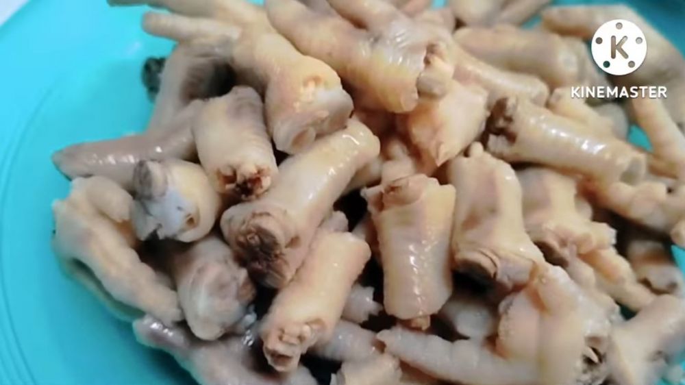 Tanpa cuka atau jeruk nipis, begini trik ampuh basmi bau amis pada ceker