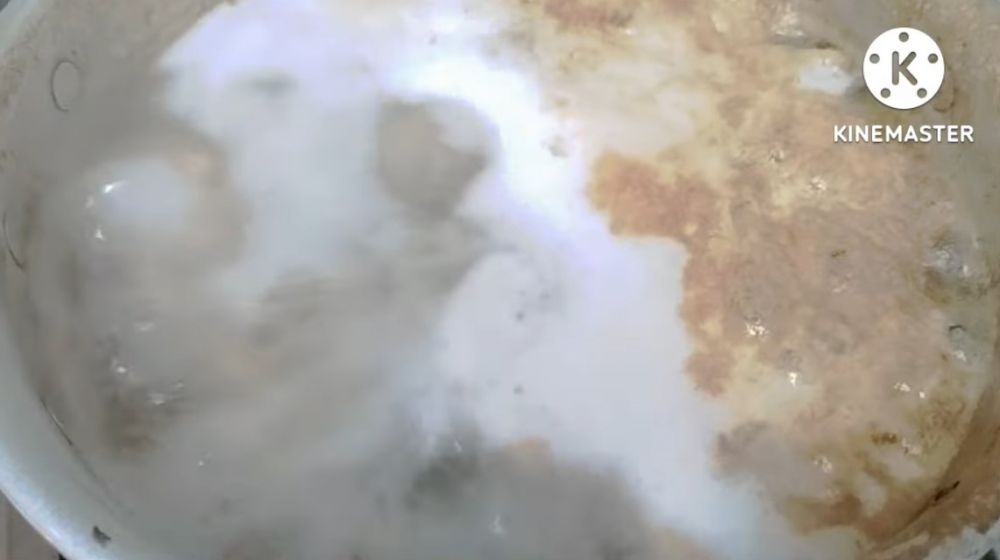 Tanpa cuka atau jeruk nipis, begini trik ampuh basmi bau amis pada ceker