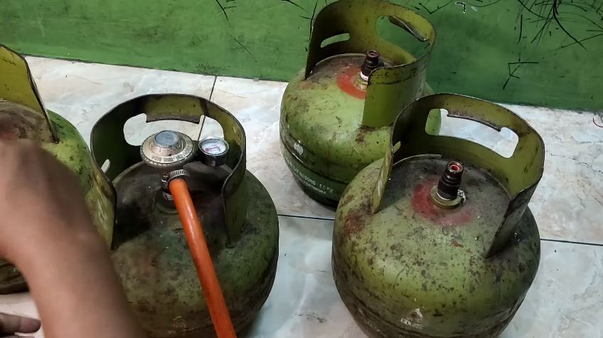 Trik mudah mengatasi gas elpiji bocor tanpa ditambal sabun mandi maupun ganti karet