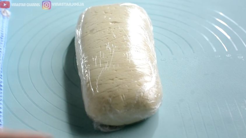 Tanpa telur atau ragi, ini cara bikin adonan cakwe agar mengembang dan tak berminyak saat digoreng