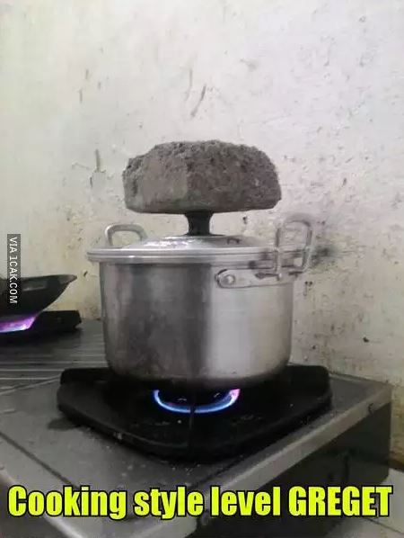 11 Potret kocak saat menanak nasi ini penampakannya nyesek abis, terancam gagal makan