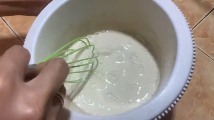 Trik bikin tape goreng supaya hasilnya bersarang, krispi, dan tak banyak menyerap minyak