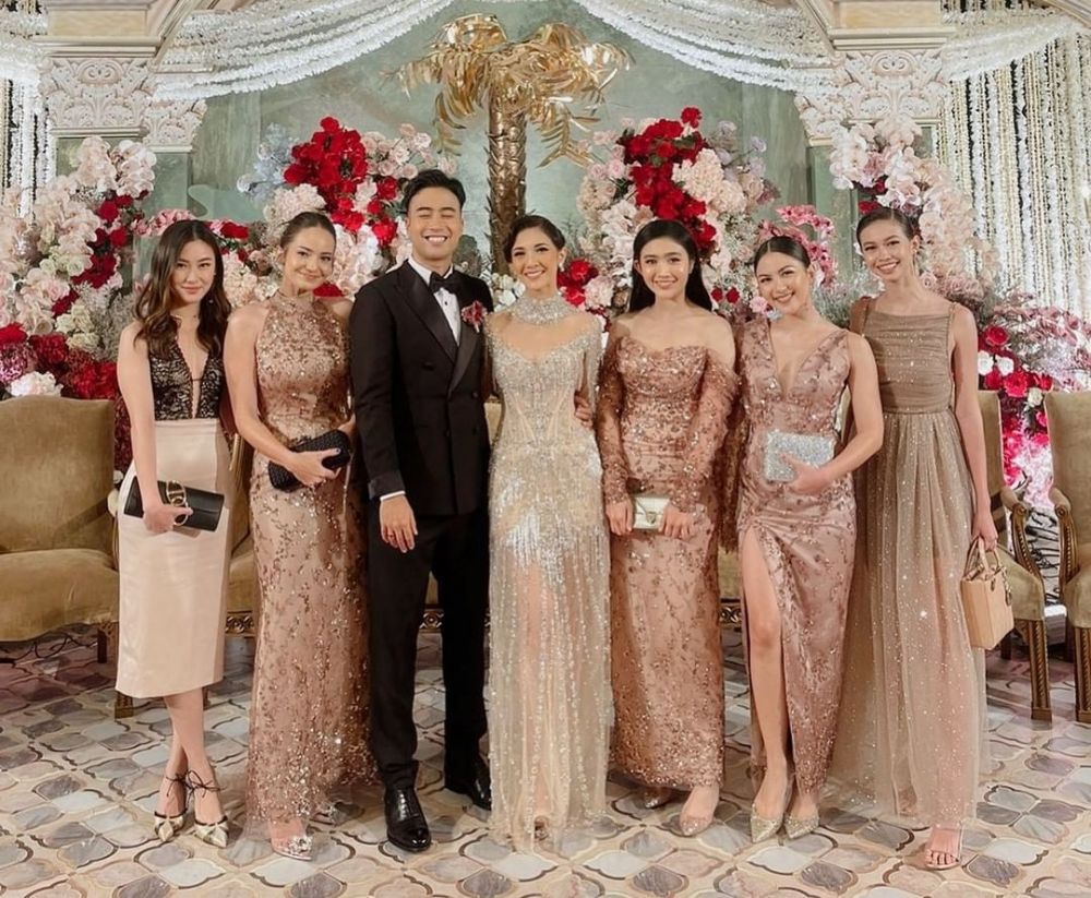 gaya jessica mila saat kondangan © berbagai sumber gaya jessica mila saat kondangan © berbagai sumber