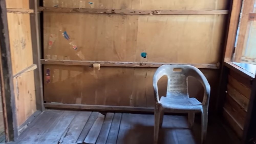 makeover kamar reyot jadi kamar gaming © YouTube/Amin Mhmmd