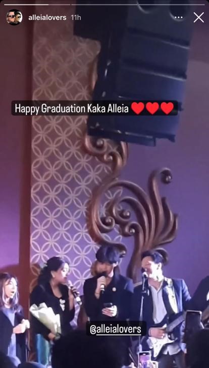 ariel noah nyanyi bareng anak di hari kelulusan © berbagai sumber  ariel noah nyanyi bareng anak di hari kelulusan © berbagai sumber