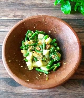 13 Resep pencok kacang panjang, enak, sederhana, dan praktis