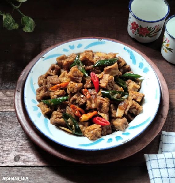 13 Resep oseng tempe campur tahu, enak, sederhana, praktis, dan mudah dibuat