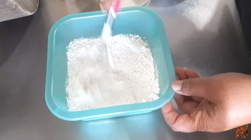 Tanpa tambahan baking powder, ini trik bikin pisang goreng agar renyah dan tak berminyak