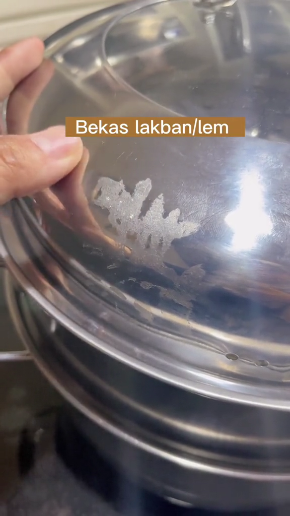 Tanpa minyak kayu putih, ini trik hilangkan bekas stiker di panci kukusan cuma pakai 2 bahan dapur